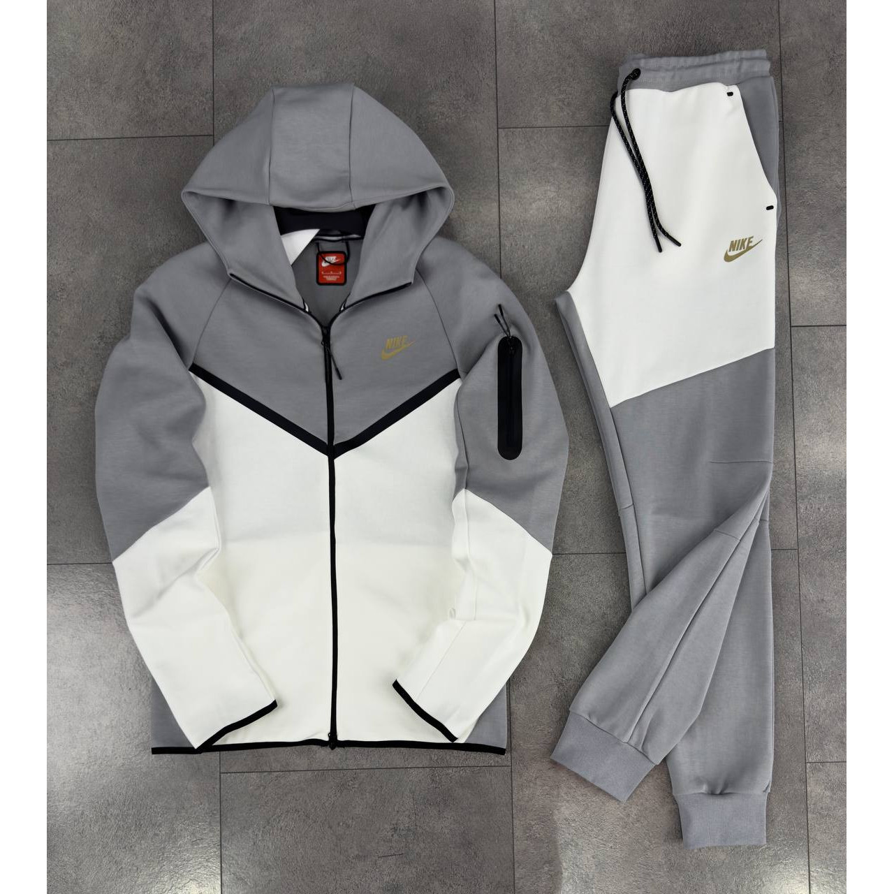  Мъжки спортен екип Nike Tracksuit Tech Fleece Grey & White New model